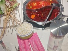 -佰人王串串香火锅(洋珠巷店)
