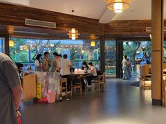 -茅草房·河畔园林火锅