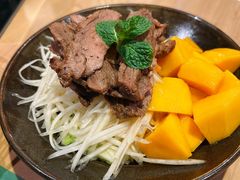 芒果牛肉沙拉-mango tree芒果树泰国餐厅(青岛万象城店)