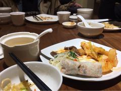 -百荷园蔬食自助餐厅(德辉广场店)