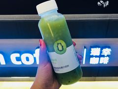 -瑞幸咖啡(解放碑英利大融城店)