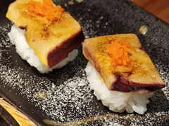 焦糖红酒鹅肝手握寿司-小川洋风料理(江汉路店)
