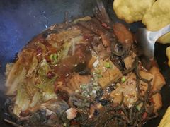 -哈尔滨烧烤·山河村铁锅炖(交大店)