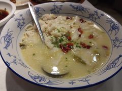 招牌酸菜鱼-和记小菜(东方店)