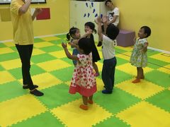 -想象乐创意早教托育中心(殷高西路店)
