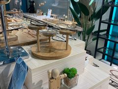-Trend1881视光·蔡司视觉(领展广场店)