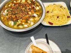 -金良酸菜鱼(宁海路总店)