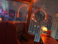 -無名记忆Music Bar夜景怀旧酒吧