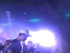 -TOP LIV Night Club 酒吧