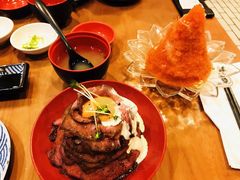 火山沙拉-魔丼屋(日月光店)