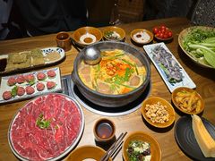 -贵厨酸汤牛肉(花果园国际中心店)