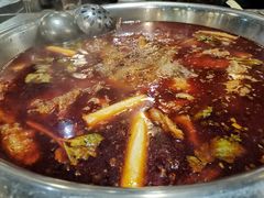 花鲢-肖肖酸萝卜鱼火锅(总店)