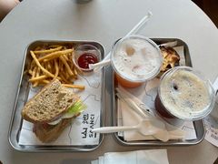 -SAANCI山池咖啡(海上世界文化艺术中心店)