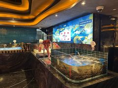 -雍容荟帝王蟹活龙虾展台自助(IFS黑金店)