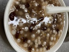 -芳婆糕团店(王府大街店)