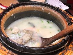 -粤港湾砂锅粥·宵夜(宝龙店)