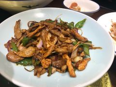 -六合居·明厨亮灶餐厅(成双大道店)