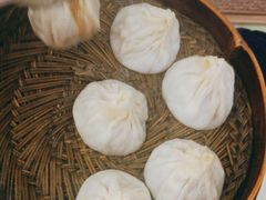 小笼皮薄肉-笑来喜馄饨小笼工坊店(湖滨街店)