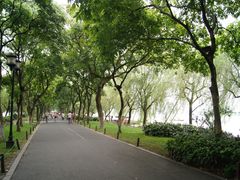 -苏堤停车场