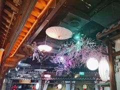-韵秋荷(宝山龙湖天街店)