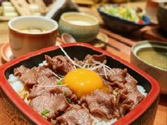 -本源食集 日式烧肉·炉端烧(东海缤纷店)