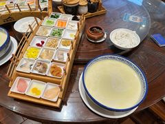 -香麒园·过桥米线·南湖雅宴