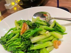 -海派悦庭·海胆烧麦·新融合菜(凯德广场店)