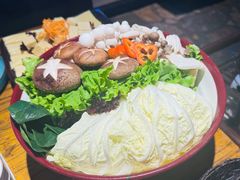-老牌坊云南鱼豆花火锅(嵩山店)