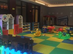 -三亚湾海居铂尔曼度假酒店