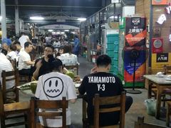 大堂-四川小胡子海鲜(丁村万人海鲜广场店)