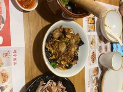 -湘阁里辣(南岭购物广场店)