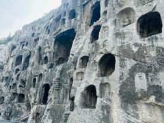 -龙门石窟