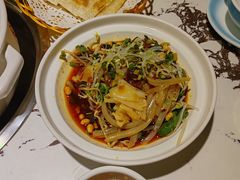 -谢云贵清香水煮鸡火锅(总店)
