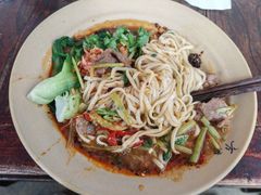 -方铲铲·成都板凳面(滨江银泰店)
