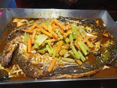 -鸣记脆皮烤鱼·海鲜烤鱼(亿合城店)