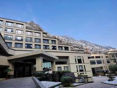 -天明山温泉大酒店