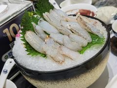 -红鼎豆捞·非遗鲍皇汤火锅(宝丰路店)