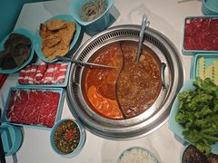 -季季红火锅(柳州城中万达二店)
