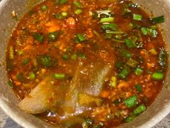 -肖肖酸萝卜鱼火锅(总店)