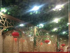 大堂-袁小二大东北铁锅炖(吉祥村总部)