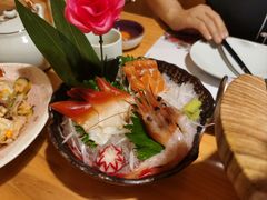 -鳗鲔料理小馆
