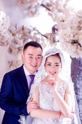 -角色婚纱摄影(中心店)