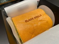 -白蘭BLANK(杭州湖滨银泰in77C区店)