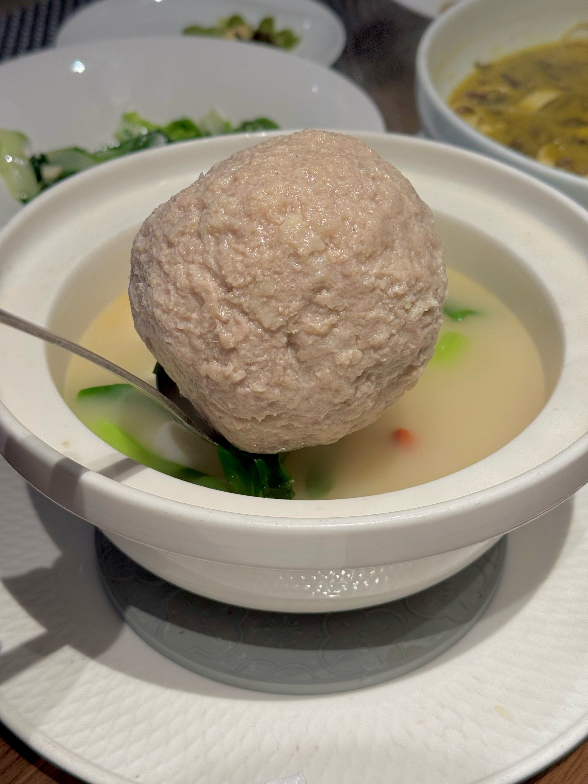 震惊!重没见过这么大的狮子头!