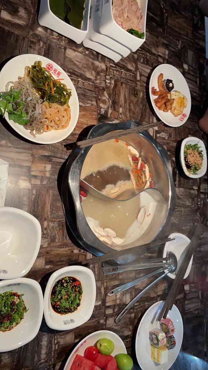 冠菌自助火锅(桥头上悦汇店)