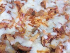 -亲昵春川鸡排(韩国美食街店)