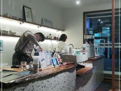 -Line 咖啡(石厦花园店)