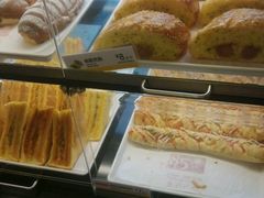 -85度C(生甜甜圈研究工坊·上海平凉店)