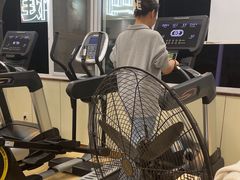 -中田健身工作室(莘庄地铁站店)