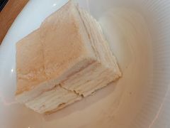 娜帕里勇-耶里夏丽·丝路国际·新疆餐厅(浦东区东方路店)